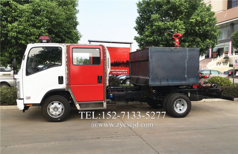 3噸消防車(chē) 3噸消防車(chē)
