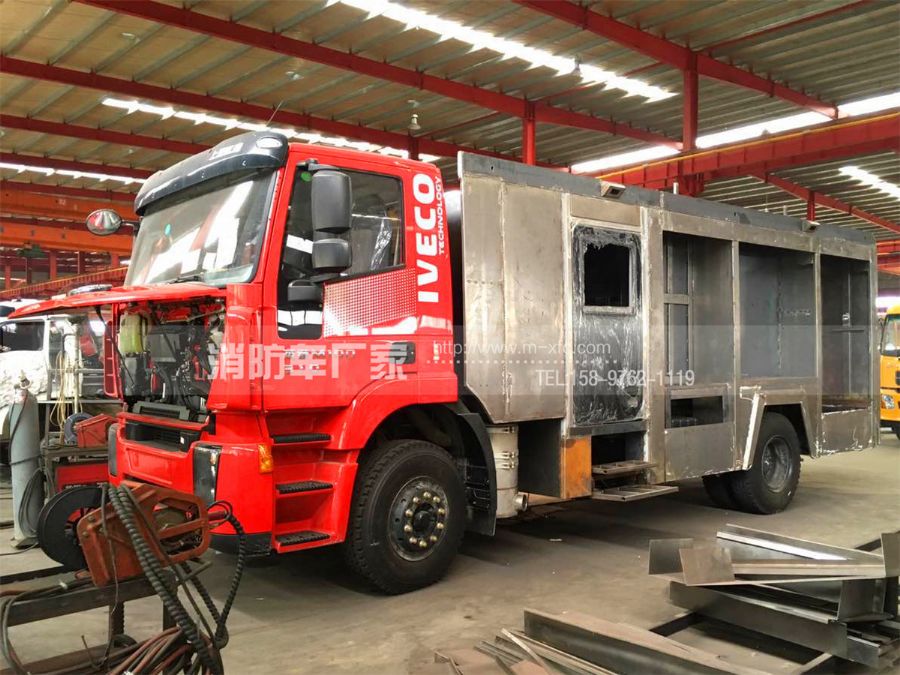 依維柯消防車(chē) 依維柯消防車(chē)
